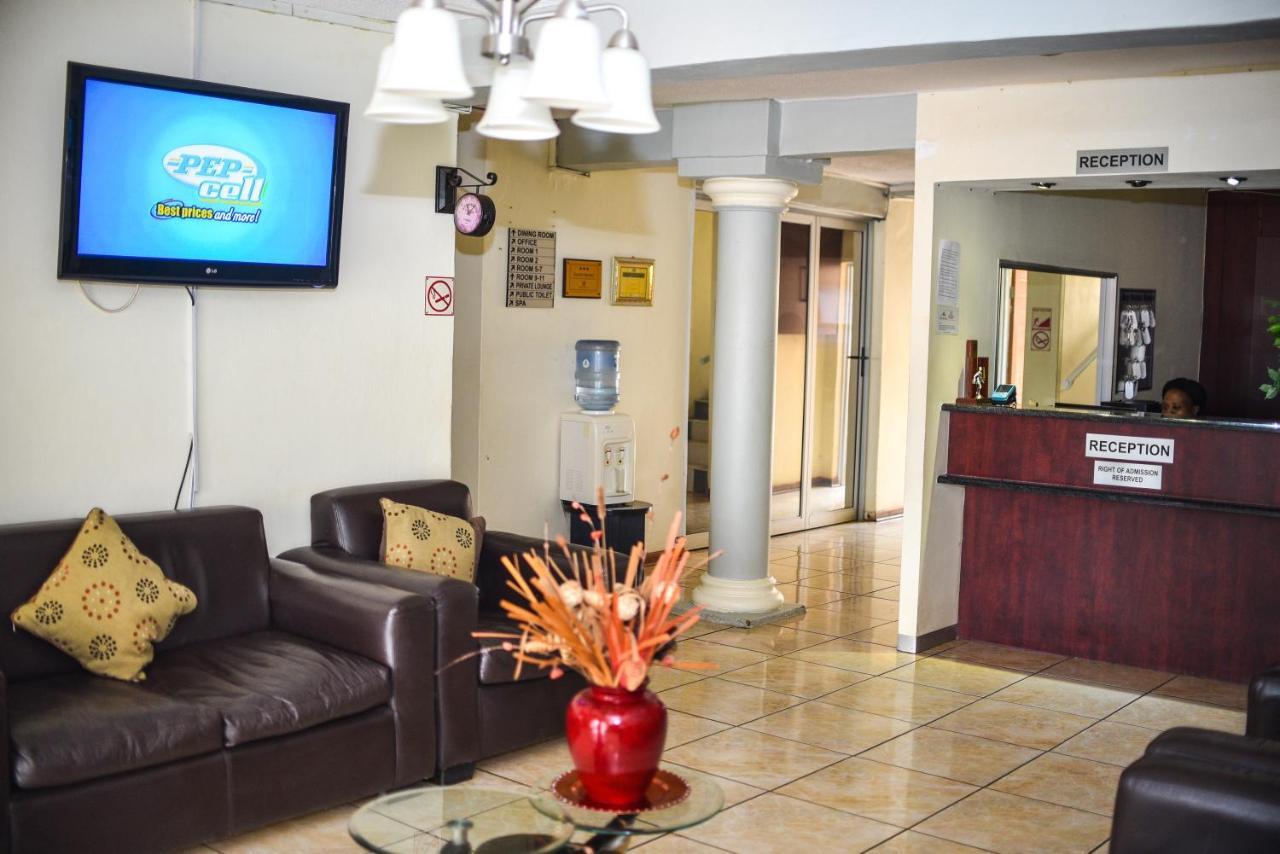 Tshedza Guest Lodge Louis Trichardt Εξωτερικό φωτογραφία