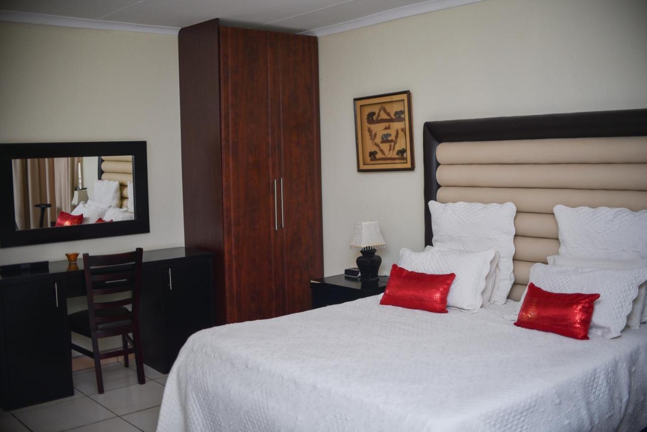 Tshedza Guest Lodge Louis Trichardt Εξωτερικό φωτογραφία