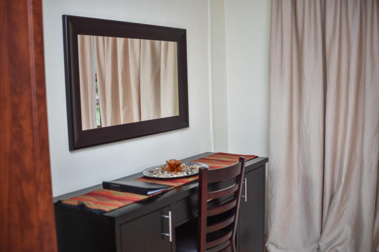 Tshedza Guest Lodge Louis Trichardt Εξωτερικό φωτογραφία
